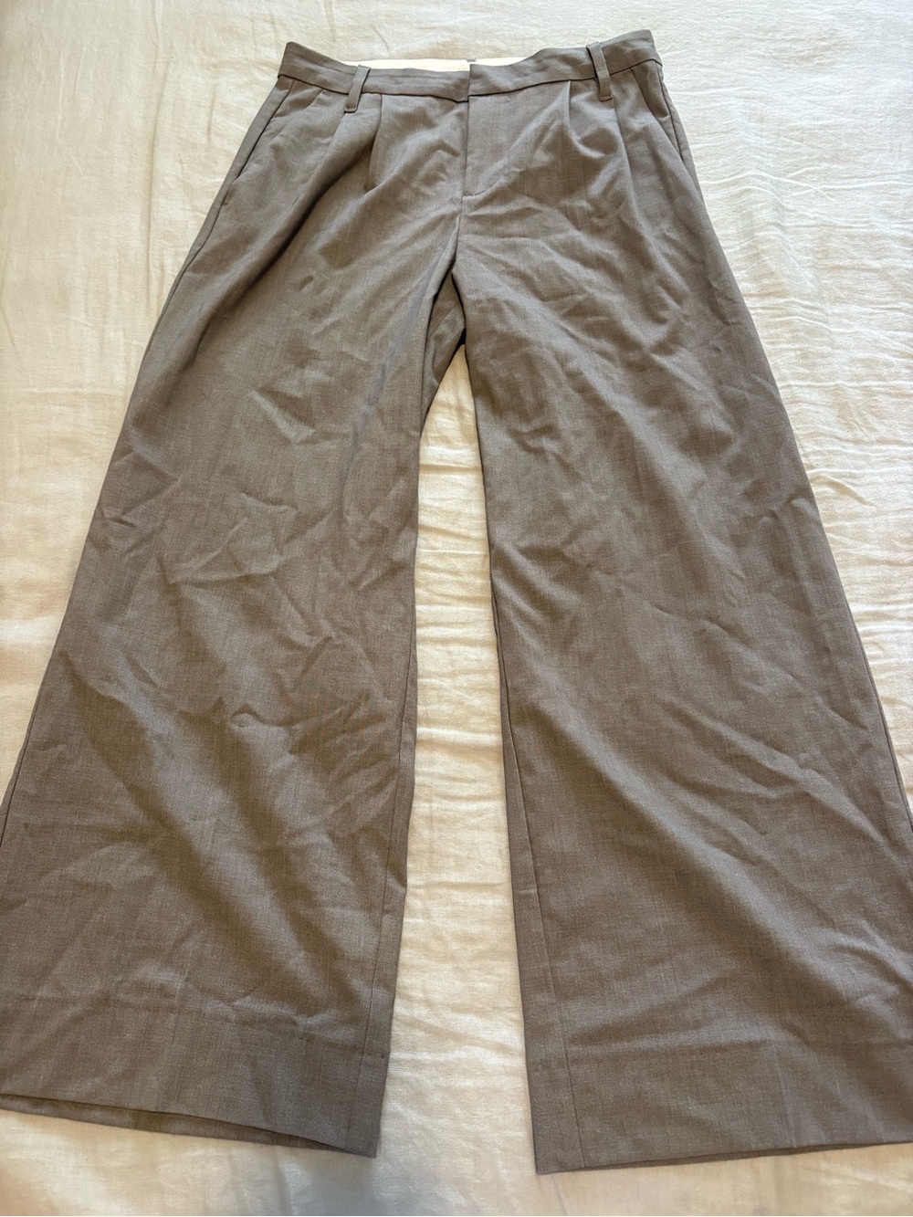 H&M Grey Mid Rise Wide / Straight Leg Dress Pants Trousers